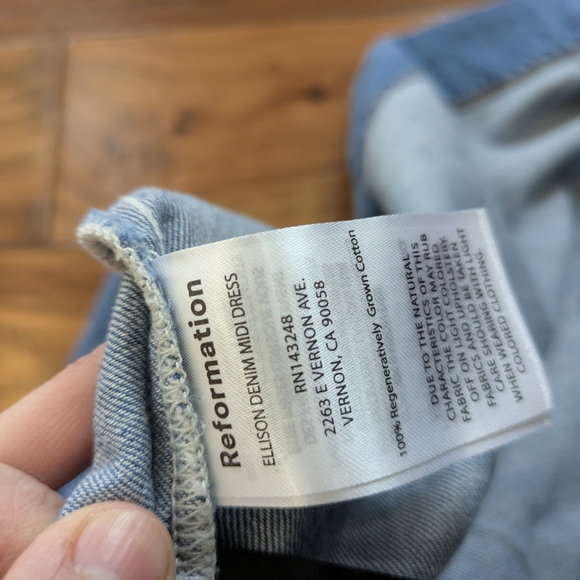 NWT Reformation Ellison Denim Dress Size 2 - Picture 6 of 6